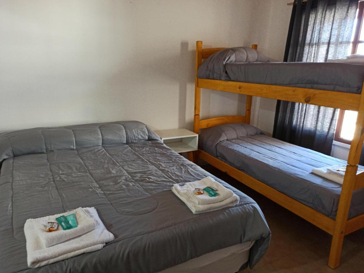 El Faro Hostel Puerto Madryn Exterior photo