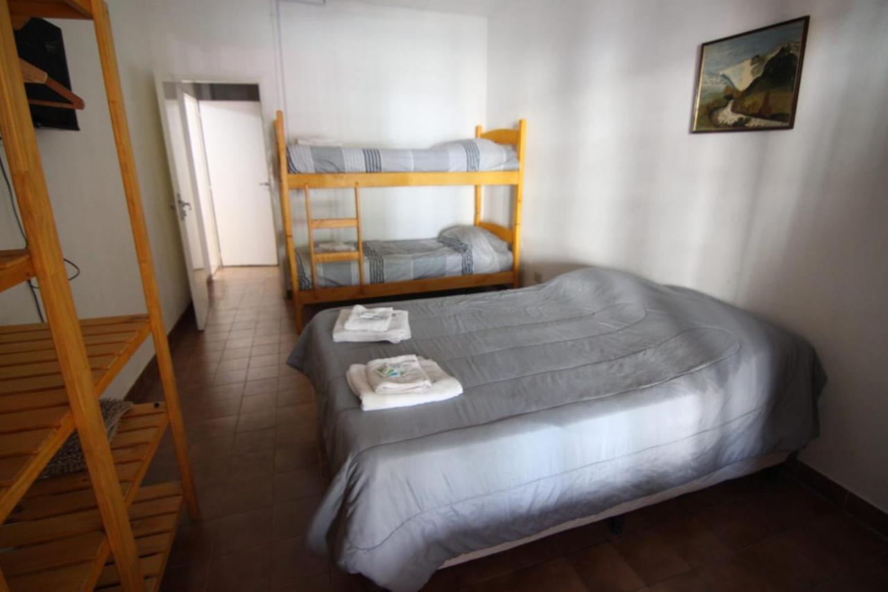 El Faro Hostel Puerto Madryn Exterior photo