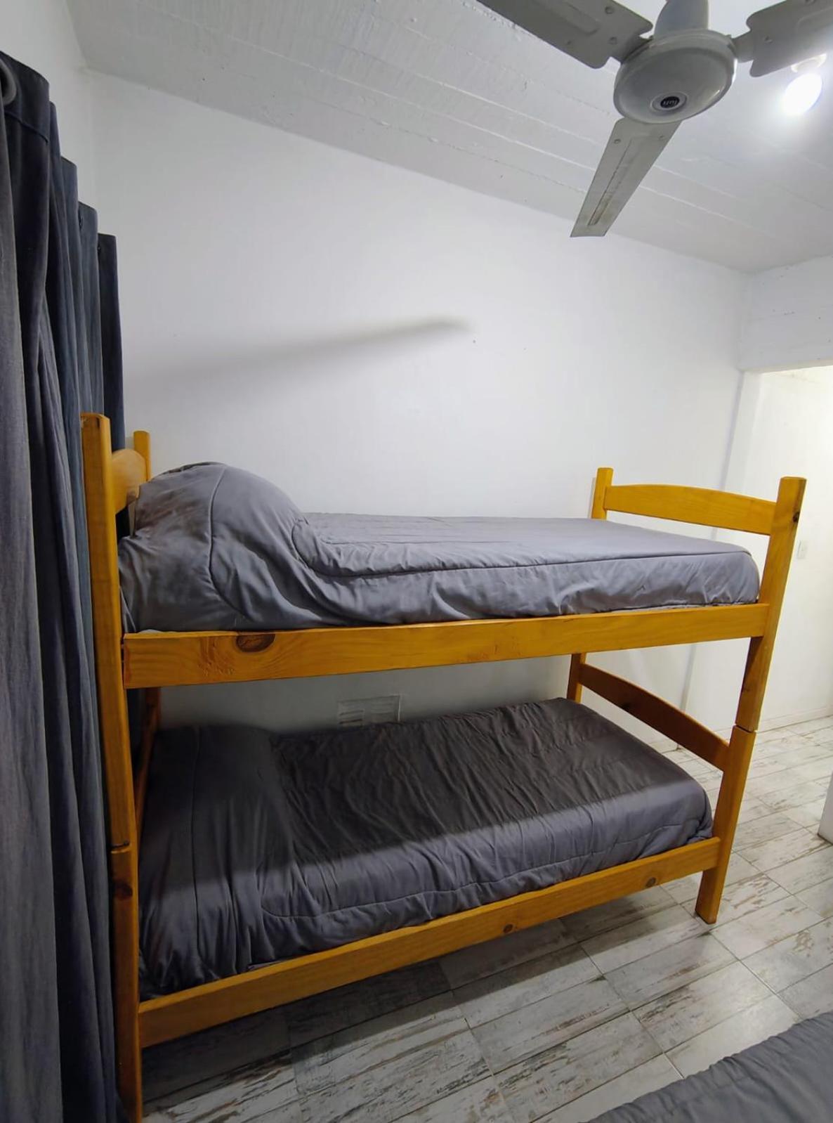 El Faro Hostel Puerto Madryn Exterior photo